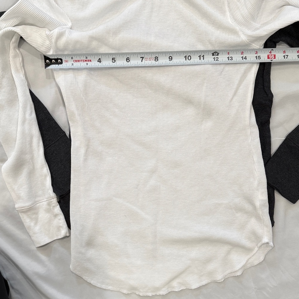 Bundle of Two Old Navy Thermal Long Sleeve Shirts—Charcoal and White—Large - Picture 12 of 13
